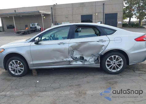 2020 Ford Fusion Se z USA, uszkodzony, nr VIN 3FA6P0HD4LR149597
